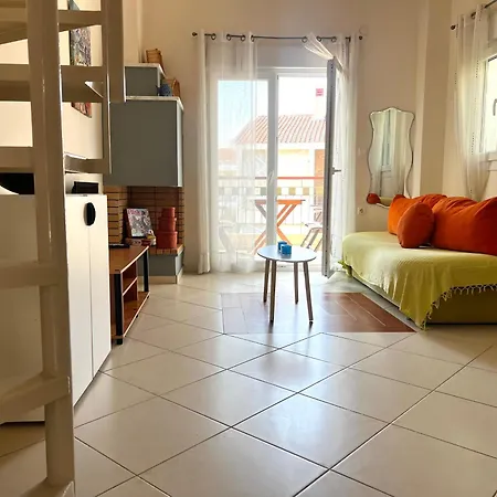 Nikiti Beach Houses *