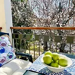 Nikiti Beach Houses *